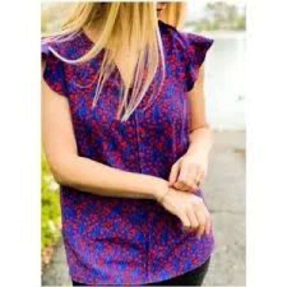 CAbi Cherish Size XL Red Purple Floral Flutter Sleeve Blouse Top #5601